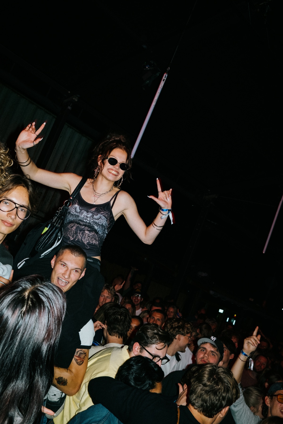 Night crowd at Dockland Summer Closing