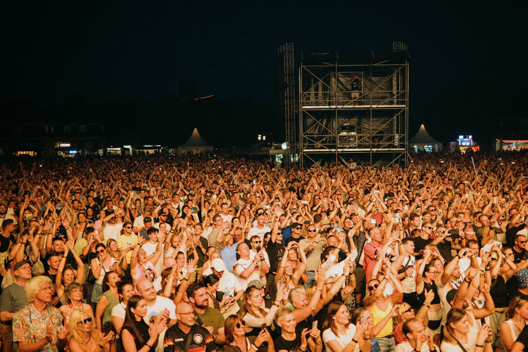 Crowd at Paul Kalkbrenner's show in Münster